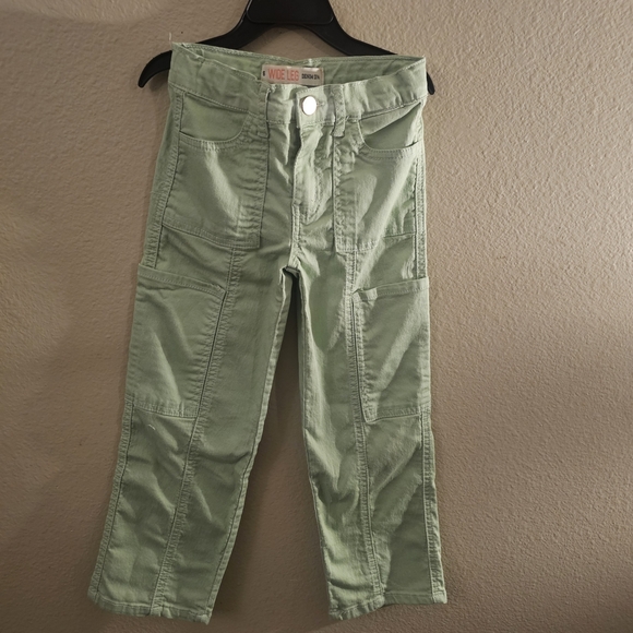 Trendy Kids' Mint Green Wide Leg Utility Jeans - Picture 1 of 13